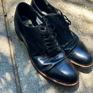 Used black men shoes size 9